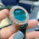实拍 萧邦新款不断 重点推荐 重磅来袭 LHEUR DU DIAMANT珠宝镶系列,全套精钢镂空打造,光滑精致无暇,采用最新手法三爪镶石工艺,与原装正品一致,尺寸及细节完美至无可挑剔,整表美轮美奂由你任意搭配出行或各种宴会派对,该款专用进口石英机芯,走时稳定性众所周知!表扣饱满不显臃肿,蓝宝石水晶镜面,钻石及整个表扣呈现的弧度与镂空的鸟巢壳身完美绝配,搭配之对应效果令你无可挑剔,表带制作精良,狠下本钱采用进口高光牛皮 一点也不逊于市场的一般鳄鱼皮,尺寸:30mm厚10mm 实拍 萧邦新款不断 重点推荐 重磅来袭 LHEUR DU DIAMANT珠宝镶系列,全套精钢镂空打造,光滑精致无暇,采用最新手法三爪镶石工艺,与原装正品一致,尺寸及细节完美至无可挑剔,整表美轮美奂由你任意搭配出行或各种宴会派对,该款专用进口石英机芯,走时稳定性众所周知!表扣饱满不显臃肿,蓝宝石水晶镜面,钻石及整个表扣呈现的弧度与镂空的鸟巢壳身完美绝配,搭配之对应效果令你无可挑剔,表带制作精良,狠下本钱采用进口高光牛皮 一点也不逊于市场的一般鳄鱼皮,尺寸:30mm厚10mm