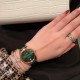 ★实拍 欧米茄-OMEGA 欧米茄碟飞名典系列 女士腕表 欧米茄名典腕表诞生于1949年,其纤薄而典雅的金质表壳别具一格,内部搭载的超薄机芯极具传奇色彩。渐变色弧面表盘,搭配抛光18K金指针,6点位设置有日历窗口,34mm玫瑰金表壳配以多色双面意大利牛皮表带。低调的奢华,简约而不简单. ★实拍 欧米茄-OMEGA 欧米茄碟飞名典系列 女士腕表 欧米茄名典腕表诞生于1949年,其纤薄而典雅的金质表壳别具一格,内部搭载的超薄机芯极具传奇色彩。渐变色弧面表盘,搭配抛光18K金指针,6点位设置有日历窗口,34mm玫瑰金表壳配以多色双面意大利牛皮表带。低调的奢华,简约而不简单.