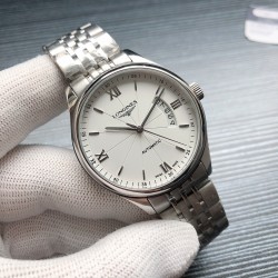 浪琴 LONGINES J21  浪琴百年纪念款 今日推荐 又是一款机芯质量耐用长达10年的原装进口8215机械机芯的好表 意大利进口小牛皮带 原装蝴蝶扣 39mm11mm 进口8215机心 瑞机壳套 原版复刻1比1  高端大气上档次 请认准独家品质