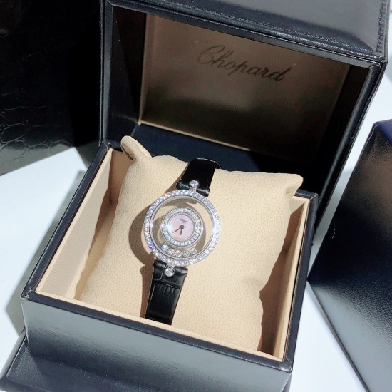 萧邦-Chopard,Happy Diamonds 快乐钻系列!瑞士ETA石英机芯,双层蓝宝石玻璃进口表带分别:有鸵鸟纹、原纹、娟丝带可供选择!尺寸约28mm、厚度约7mm 萧邦-Chopard,Happy Diamonds 快乐钻系列!瑞士ETA石英机芯,双层蓝宝石玻璃进口表带分别:有鸵鸟纹、原纹、娟丝带可供选择!尺寸约28mm、厚度约7mm