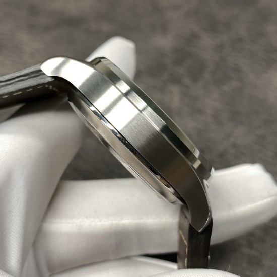 ZF厂精品 IWC万国 大飞小王子 骚蓝表盘,精钢表壳46mm大表盘大把头 蓝宝石防划痕镜面 表盘刻度超强夜光 搭载最新复刻原装动能显示机械机芯 意大利小牛皮真皮表带原装折叠扣 怒荐!出货实拍 ZF厂精品 IWC万国 大飞小王子 骚蓝表盘,精钢表壳46mm大表盘大把头 蓝宝石防划痕镜面 表盘刻度超强夜光 搭载最新复刻原装动能显示机械机芯 意大利小牛皮真皮表带原装折叠扣 怒荐!出货实拍