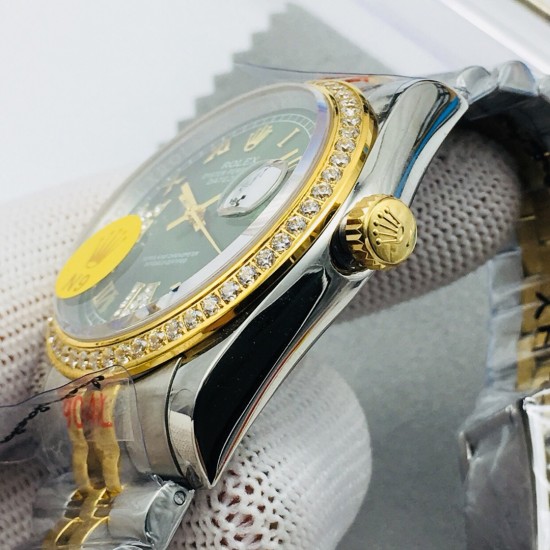 N9 Factory推荐 正品1:1原版复刻劳力士Rolex 经典蚝式恒动日志型系列 2019劳力士男士最新6,9罗马镶钻 904L钢电镀18K金 尽显土豪本色 显得更有档次大气,尺寸36毫米X厚度10毫米,全自动机械表搭配ETA2836机芯机械,性能稳定 零返俢 蓝宝石玻璃镜面6⃣️字位logo标志✅904L精钢材质,表扣与专柜一致扁扣更显高档大方。做工精致完美✅请认准品质N9品质⌚️让您爱不释手的经典绅士腕表~劳力士Rolex!N9品质 值得你拥有! N9 Factory推荐 正品1:1原版复刻劳力士Rolex 经典蚝式恒动日志型系列 2019劳力士男士最新6,9罗马镶钻 904L钢电镀18K金 尽显土豪本色 显得更有档次大气,尺寸36毫米X厚度10毫米,全自动机械表搭配ETA2836机芯机械,性能稳定 零返俢 蓝宝石玻璃镜面6⃣️字位logo标志✅904L精钢材质,表扣与专柜一致扁扣更显高档大方。做工精致完美✅请认准品质N9品质⌚️让您爱不释手的经典绅士腕表~劳力士Rolex!N9品质 值得你拥有!