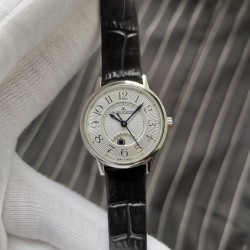 实拍 MG荣誉出品 业内最小尺寸自动机械表 积家约会29mm  打破没有小尺寸机械的现状，这个春天，愿你有一个美好的约会，机芯:ZP既视感 超立体 表带:意大利小牛皮 表扣:原装折叠扣。