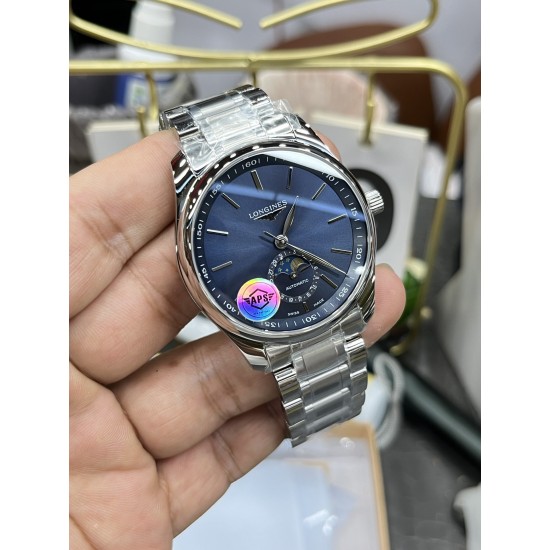 浪琴-LONGINES 名匠月相✨系列 尽显圆润,典雅的精髓奥妙 全自动机械机芯 打磨光滑,散件打磨的精钢表带,采用与原装一致的蝴蝶表扣 直径40mm! 浪琴-LONGINES 名匠月相✨系列 尽显圆润,典雅的精髓奥妙 全自动机械机芯 打磨光滑,散件打磨的精钢表带,采用与原装一致的蝴蝶表扣 直径40mm!