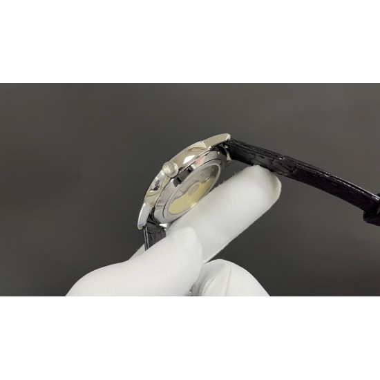 新品推荐 江诗丹顿最新巨作 《vacheron Constantin》超薄系列高级腕表⌚️,火爆上市搭载原装进口9015,每小时振频28800次,零返修。装配特色锅盖玻璃,3D超强立体感,给你不一样的感觉!316L精钢表壳,采用意大利进口小牛皮,原装针扣。深度防水50米,直径40mm。尽显非凡气质,高贵雅致及精美细腻的工艺,耀眼✨✨光辉,永恒尊贵,绝对是男神们的标配! 新品推荐 江诗丹顿最新巨作 《vacheron Constantin》超薄系列高级腕表⌚️,火爆上市搭载原装进口9015,每小时振频28800次,零返修。装配特色锅盖玻璃,3D超强立体感,给你不一样的感觉!316L精钢表壳,采用意大利进口小牛皮,原装针扣。深度防水50米,直径40mm。尽显非凡气质,高贵雅致及精美细腻的工艺,耀眼✨✨光辉,永恒尊贵,绝对是男神们的标配!