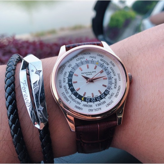 品牌:百达翡丽-PATEK PHILPPE 类型: 男士腕表 X20表壳:316精钢(做工优质)表带:进口小牛皮/简约针扣机芯:进口西铁城8215全自动机芯材料:顶级蓝宝石玻璃尺寸:直径39mm 厚度12mm 三杰精致推荐男士机械腕表 SJ为你精心挑选超真实实物图拍摄 品牌:百达翡丽-PATEK PHILPPE 类型: 男士腕表 X20表壳:316精钢(做工优质)表带:进口小牛皮/简约针扣机芯:进口西铁城8215全自动机芯材料:顶级蓝宝石玻璃尺寸:直径39mm 厚度12mm 三杰精致推荐男士机械腕表 SJ为你精心挑选超真实实物图拍摄