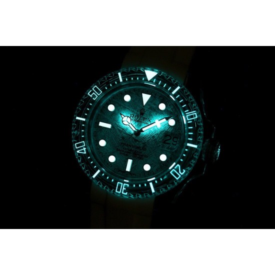 劳力士 ROLEX Phantomlab改装力作进口水晶《玻璃水晶系列》,结合优雅现代美学和精湛制表工艺,首次推出具有出色硬度和耐磨性的进口水晶《玻璃水晶材质》,质感纯净而通透,白色胶带是:《氟胶》比橡胶高一个档次,外送一条透明胶带:《TPE的材质》,劳力士水鬼整体结构不变的前提下,首次打破了劳力士密底结构,完美诠释了劳力士心之美。全系列采用了瑞士ETA2824全自动机芯,字面,圈口,面丁,针,都采用进口蓝色 夜光,蓝宝石 玻璃(蓝光放大镜)用匠芯打造奢华的极致!男士休闲 女士时尚 泡妞神器 劳力士 ROLEX Phantomlab改装力作进口水晶《玻璃水晶系列》,结合优雅现代美学和精湛制表工艺,首次推出具有出色硬度和耐磨性的进口水晶《玻璃水晶材质》,质感纯净而通透,白色胶带是:《氟胶》比橡胶高一个档次,外送一条透明胶带:《TPE的材质》,劳力士水鬼整体结构不变的前提下,首次打破了劳力士密底结构,完美诠释了劳力士心之美。全系列采用了瑞士ETA2824全自动机芯,字面,圈口,面丁,针,都采用进口蓝色 夜光,蓝宝石 玻璃(蓝光放大镜)用匠芯打造奢华的极致!男士休闲 女士时尚 泡妞神器