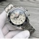 欧米茄 OMEGA R6 全新海系马列300m计时士男腕表 市面目前高最版本的计时腕表1:表壳拉身砂细腻洁白光亮斜边抛弧光度倒角与正一品致2: 搭载复刻米欧茄9900计机时芯,904精表钢壳44毫米 ,天进然口橡胶表带,3: 搭配饰以白色珐琅潜水刻度陶瓷表圈,让探索与众不同4:镜采面用进口蓝宝石,硬度高、抗刮损,效无果比通透5:表盘采用蓝(黑)色陶瓷打造而成饰以激光雕刻波浪图案 与镂空指针和白色珐琅潜水刻度相应成趣,诠释海洋魅力。 欧米茄 OMEGA R6 全新海系马列300m计时士男腕表 市面目前高最版本的计时腕表1:表壳拉身砂细腻洁白光亮斜边抛弧光度倒角与正一品致2: 搭载复刻米欧茄9900计机时芯,904精表钢壳44毫米 ,天进然口橡胶表带,3: 搭配饰以白色珐琅潜水刻度陶瓷表圈,让探索与众不同4:镜采面用进口蓝宝石,硬度高、抗刮损,效无果比通透5:表盘采用蓝(黑)色陶瓷打造而成饰以激光雕刻波浪图案 与镂空指针和白色珐琅潜水刻度相应成趣,诠释海洋魅力。