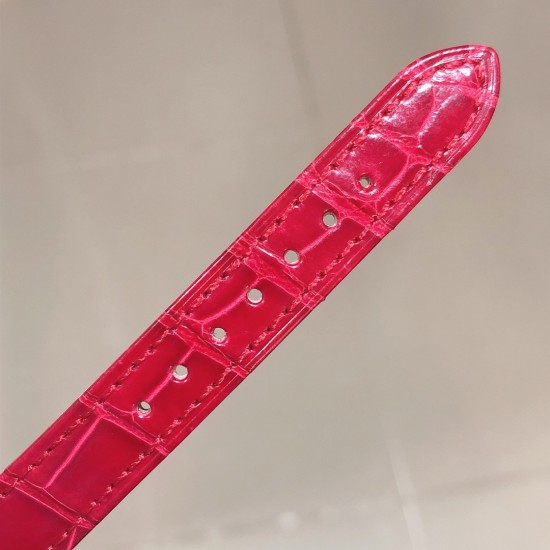 实拍 调美价 积家Jaeger Revers one一号翻转腕表 !翻转真的是好看到爆炸积家翻转系列3288420 !低调有历史底蕴!尺寸40.1*20独具一格,进口朗达机芯稳定持久,烧钢蓝指针芳泽无加,午夜蓝色的小牛皮如精灵般俏皮可爱 ,加上原装表扣独特100%的还原度。优雅的气质,精致的翻转结构,精美的做工,腕间璀璨美钻照亮倾心时刻,会让佩戴者赏心悦目,爱不释手。2020大旱望云,愿所有的美好都能如期而至。认准实拍细节!小红书爆款推荐!鳄鱼皮 实拍 调美价 积家Jaeger Revers one一号翻转腕表 !翻转真的是好看到爆炸积家翻转系列3288420 !低调有历史底蕴!尺寸40.1*20独具一格,进口朗达机芯稳定持久,烧钢蓝指针芳泽无加,午夜蓝色的小牛皮如精灵般俏皮可爱 ,加上原装表扣独特100%的还原度。优雅的气质,精致的翻转结构,精美的做工,腕间璀璨美钻照亮倾心时刻,会让佩戴者赏心悦目,爱不释手。2020大旱望云,愿所有的美好都能如期而至。认准实拍细节!小红书爆款推荐!鳄鱼皮