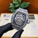 理查徳 米勒 Richard Mille RM052系列 最新鬼头夜光碳纤升级版 颅骨系列 碳纤维壳身 搭载原装进口机械机芯更突显了这块腕表的运动风格 透过防眩光鑫的表镜 可见到悬浮式镂空机芯 其大胆个性的颅骨设计霸气夺目 成功捕获一众腕表爱好者的心 骷髅形象 打造一个不拘泥于主流的钟表世界! 理查徳 米勒 Richard Mille RM052系列 最新鬼头夜光碳纤升级版 颅骨系列 碳纤维壳身 搭载原装进口机械机芯更突显了这块腕表的运动风格 透过防眩光鑫的表镜 可见到悬浮式镂空机芯 其大胆个性的颅骨设计霸气夺目 成功捕获一众腕表爱好者的心 骷髅形象 打造一个不拘泥于主流的钟表世界!