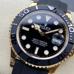 ROLEX 劳力士 YACHT MASTER 游艇名仕型 116655 运动男表 精钢镀厚玫瑰金表壳 陶瓷表圈 可双向转动 旋入式表冠 蓝宝石镜面有日历放大镜6点位镭射皇冠防伪 橡胶表带 表带侧面有OYSTERFLEX字样雕刻 表带背面有导汗槽 Glidelock折叠保险表扣！