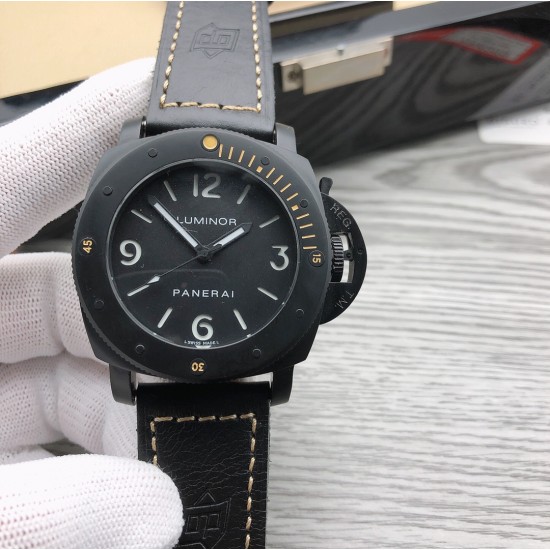 沛纳海--PANERAI 隆重登场 沛纳海一直深受男士喜欢 因为他具有独特风味 戴上手的的手感非常悦目 凸显出男士的魅力 采用全自动机械机芯 ,316精钢表壳,水晶蓝光玻璃镜面敖,手表尺寸44mm,进口小牛皮材质表带 沛纳海--PANERAI 隆重登场 沛纳海一直深受男士喜欢 因为他具有独特风味 戴上手的的手感非常悦目 凸显出男士的魅力 采用全自动机械机芯 ,316精钢表壳,水晶蓝光玻璃镜面敖,手表尺寸44mm,进口小牛皮材质表带