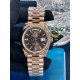 ROLEX 劳力士 冰糖星期日历型系列!独家实拍,玻璃通透,日历对版,针有中轴,牙圈立体。上手就可以玩,手感非常好。40mm直径,严选出品,出货实拍! ROLEX 劳力士 冰糖星期日历型系列!独家实拍,玻璃通透,日历对版,针有中轴,牙圈立体。上手就可以玩,手感非常好。40mm直径,严选出品,出货实拍!