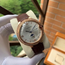 卡地亚-Cartier ‼️蓝气球系列精品男士腕表，技艺精湛，独具匠心，尊贵大气，绅士风范。采用全自动机械机芯，顶级316精钢表壳，进口小牛皮表带，矿物质超强镜面，尺寸46*13生华出品精品不断