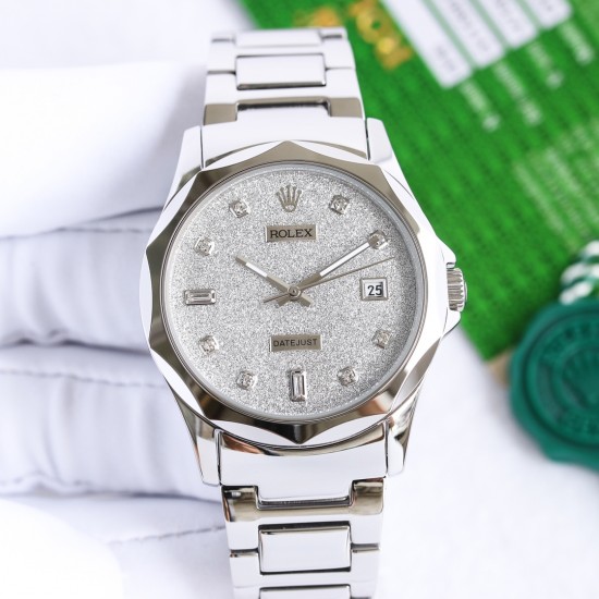 LL推荐实拍图劳力士全自动机械商务⌚机械手表,璀璨星闪面.表壳及钢带均采用间钨钢材质,立体菱角圈口设计风格,原装进口机芯,100m防水设计,品质经典,带夜光效果。把头全新优化防水设计,可直接佩戴游泳,稳重于活力兼备、是送礼最佳选择!! LL推荐实拍图劳力士全自动机械商务⌚机械手表,璀璨星闪面.表壳及钢带均采用间钨钢材质,立体菱角圈口设计风格,原装进口机芯,100m防水设计,品质经典,带夜光效果。把头全新优化防水设计,可直接佩戴游泳,稳重于活力兼备、是送礼最佳选择!!