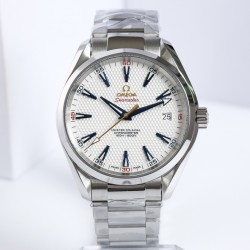 VS欧米茄海马Aqua Terra “莱德杯”限量版 金针队长 41.5mm搭载1:1 8500机芯全新上市！1:装饰独特的 高尔夫球状机构银色表盘，搭载18K 黄金秒针 白蓝红金四色呼应莱德杯色彩组合。2: 与正品一致1:1自动上链同轴机芯，双向上链系统能缩短上链时间。3:自动陀上饰有独特的阿拉伯日内瓦波纹，陀上印着莱德杯标志。喜欢金针队长  还有个不二的选择！
