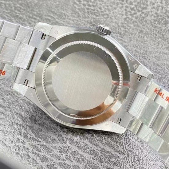 ROLEX 劳力士 冰蓝 星期日历～