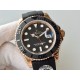【APEX出品】劳力士YACHT-MASTER"116655"(YM金游艇)系列,40mm直径,表壳四个耳底钢印和正品一模一样表针的中轴相当出色,就连中轴处的铆钉都做得很乱真,搭配2824自动机械机芯,走时精准。镜面抛光双凹曲线面蓝宝石镜面,纯水刀切割,原版对应打磨拉丝处理,圈口一体成型(非蚀刻)铂金电镀刻度色泽均匀永不褪色,冰蓝色超亮夜光,圈口夜光珠镜面为双卜蓝宝石玻璃。原装表扣,扣内侧抛光腐蚀工艺钢印!APEX之作,致敬原版,挑战更好! 【APEX出品】劳力士YACHT-MASTER"116655"(YM金游艇)系列,40mm直径,表壳四个耳底钢印和正品一模一样表针的中轴相当出色,就连中轴处的铆钉都做得很乱真,搭配2824自动机械机芯,走时精准。镜面抛光双凹曲线面蓝宝石镜面,纯水刀切割,原版对应打磨拉丝处理,圈口一体成型(非蚀刻)铂金电镀刻度色泽均匀永不褪色,冰蓝色超亮夜光,圈口夜光珠镜面为双卜蓝宝石玻璃。原装表扣,扣内侧抛光腐蚀工艺钢印!APEX之作,致敬原版,挑战更好!