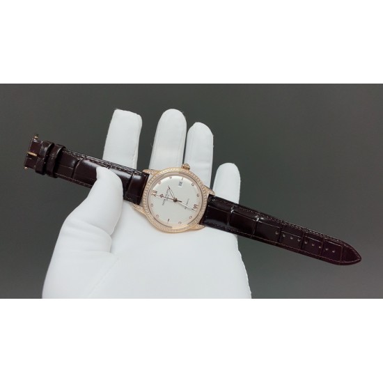 百达翡丽-PATEK PHILIPPE-火热新款式,新款锅盖,耗时长达8个月!超薄男士自动机械腕表,采用进口原装9015机芯,每小时振频28800次,零返修质量,直径40mm原装尺寸,超薄工艺8mm,锅盖玻璃材质!超强防水50米!专柜同款,一比一复刻!带上他锋芒尽显,气派不凡!耀眼光辉,永恒尊贵。⚠️请认准专业独家品质!欢迎转载 百达翡丽-PATEK PHILIPPE-火热新款式,新款锅盖,耗时长达8个月!超薄男士自动机械腕表,采用进口原装9015机芯,每小时振频28800次,零返修质量,直径40mm原装尺寸,超薄工艺8mm,锅盖玻璃材质!超强防水50米!专柜同款,一比一复刻!带上他锋芒尽显,气派不凡!耀眼光辉,永恒尊贵。⚠️请认准专业独家品质!欢迎转载