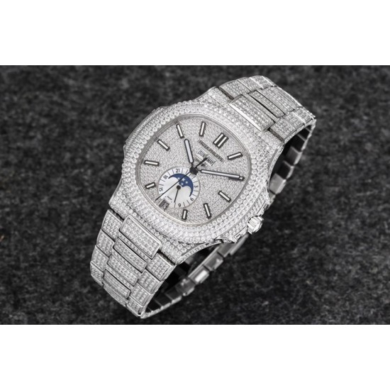 R8 2021年度新品发布, Patek Philippe 百达翡丽运动优雅满天星系列5726/1A-014腕表(鹦鹉螺) 316L精钢镶钻表链表壳,将璀璨的钻石镶嵌入腕间时计,勾人心魂,给阳刚硬朗的运动风格增加了璀璨夺目的光芒,指针、时标刻度覆超强夜光在黑夜为您指引方向,表盘镶嵌施华洛世奇美钻,附月相、日期显示为你呈现满天繁星,搭载定制324 S QA LU 24H/303自动机械(背透机芯),为您的时间保驾护航,尺寸:40.5毫米。 R8 2021年度新品发布, Patek Philippe 百达翡丽运动优雅满天星系列5726/1A-014腕表(鹦鹉螺) 316L精钢镶钻表链表壳,将璀璨的钻石镶嵌入腕间时计,勾人心魂,给阳刚硬朗的运动风格增加了璀璨夺目的光芒,指针、时标刻度覆超强夜光在黑夜为您指引方向,表盘镶嵌施华洛世奇美钻,附月相、日期显示为你呈现满天繁星,搭载定制324 S QA LU 24H/303自动机械(背透机芯),为您的时间保驾护航,尺寸:40.5毫米。