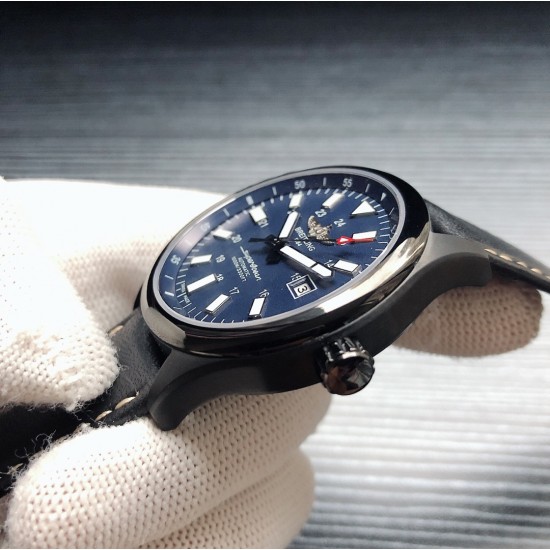 百年灵 BREITLING R21 航空系列 内置西铁成821A机芯 走时稳定零返修 精钢表壳 蓝宝石防刮镜面 头层小牛皮表带 佩戴更舒适。尺寸41mm厚12mm 搭配进口小牛皮➕原装针扣 可配钢带 三杰精致推荐男士机械腕表 SJ为你精心挑选超真实实物图拍摄 百年灵 BREITLING R21 航空系列 内置西铁成821A机芯 走时稳定零返修 精钢表壳 蓝宝石防刮镜面 头层小牛皮表带 佩戴更舒适。尺寸41mm厚12mm 搭配进口小牛皮➕原装针扣 可配钢带 三杰精致推荐男士机械腕表 SJ为你精心挑选超真实实物图拍摄