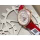 实拍 v18出品 狠货来袭 石英最高版本积家 约会大师系列 最新日月星辰 烤蓝针 表盘:立体太阳纹路、镶钻表盘、台湾厂立体数字真!太阳月亮浮现出立体效果!壳套:珠宝镶钻表壳、316L精钢、深度防水!玻璃:采用蓝宝石水晶表镜针:瑞士进口烤蓝色针表带:美洲鳄鱼皮表带尺寸:直径33mm,厚度8.5mm机芯:瑞士进口机芯瑞士质量保证零0⃣️返修 深度防水! 实拍 v18出品 狠货来袭 石英最高版本积家 约会大师系列 最新日月星辰 烤蓝针 表盘:立体太阳纹路、镶钻表盘、台湾厂立体数字真!太阳月亮浮现出立体效果!壳套:珠宝镶钻表壳、316L精钢、深度防水!玻璃:采用蓝宝石水晶表镜针:瑞士进口烤蓝色针表带:美洲鳄鱼皮表带尺寸:直径33mm,厚度8.5mm机芯:瑞士进口机芯瑞士质量保证零0⃣️返修 深度防水!