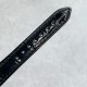 渠道货!浪琴表黛绰维纳鳄鱼皮系列!20.80 X 32.00mm 石英女士腕表!正品机芯L178石英机芯!拥有低电量提醒功能!石英机芯没电了秒针会四秒一跳!这个时候就需要换电池啦!浪琴排名皇后级别的当属黛绰维纳系列女表 以意大利语中的Dolce Vita为名 寓意甜美生活 寓意意式生活邂逅现代浪漫 通过几何线条与柔美曲线塑造出现代优雅与妩媚姿态 银色表盘的雕花、贝母表盘上镶嵌13颗钻石,以及蓝钢指针等精致细节都烘托出佩戴者纯正的优雅与贵气 ,不使用,不影响二次销售,支持退换,终身保修。 渠道货!浪琴表黛绰维纳鳄鱼皮系列!20.80 X 32.00mm 石英女士腕表!正品机芯L178石英机芯!拥有低电量提醒功能!石英机芯没电了秒针会四秒一跳!这个时候就需要换电池啦!浪琴排名皇后级别的当属黛绰维纳系列女表 以意大利语中的Dolce Vita为名 寓意甜美生活 寓意意式生活邂逅现代浪漫 通过几何线条与柔美曲线塑造出现代优雅与妩媚姿态 银色表盘的雕花、贝母表盘上镶嵌13颗钻石,以及蓝钢指针等精致细节都烘托出佩戴者纯正的优雅与贵气 ,不使用,不影响二次销售,支持退换,终身保修。