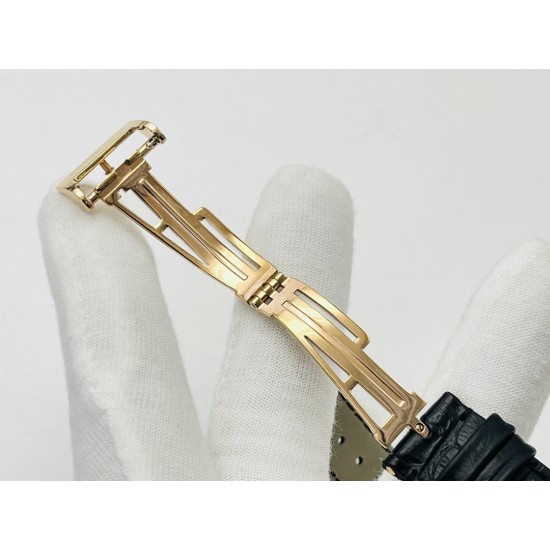 JF Factory标杆神器 爱彼A.超强V5升级版[拳头][拳头]1⃣️直径41MM！2⃣️搭载进口9015改原版Cal.3120全自动机芯！超级＂V5＂版主要升级技术特点：3⃣️表扣内侧两旁的英文字母修正与正品一致的立体浮雕字(重点在于字体上细腻的拉沙纹路）4⃣️表扣内侧的颜色修正与正品一致，表扣外的唛头更清晰更有立体感[悠闲]5⃣️把头＂唛头＂位置与拉沙纹路修正与正品一致[拳头]      JF Factory匠心力作 超级皇家橡树15400系列，欢迎您的品鉴！