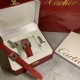实拍最新版配色中国红 卡地亚超薄坦克Cartier Tank Solo系列,一款百搭 性价比又高的手表 采用瑞士石英机芯,圆珠形表冠,镶嵌一颗凸圆形合成尖晶石,镀银珠光表盘,罗马数字时标,剑形蓝钢指针,蓝宝石水晶镜面,可搭配进口鳄鱼纹牛皮表带,另有多种颜色荔枝纹原版皮为你打造个性化腕间配饰,直径:小号2431mm,中号2734mm。佩戴舒适柔软服帖,上手显得高贵又典雅,很气质很女人独家货源。「认准细节,欢迎质量对比」 实拍最新版配色中国红 卡地亚超薄坦克Cartier Tank Solo系列,一款百搭 性价比又高的手表 采用瑞士石英机芯,圆珠形表冠,镶嵌一颗凸圆形合成尖晶石,镀银珠光表盘,罗马数字时标,剑形蓝钢指针,蓝宝石水晶镜面,可搭配进口鳄鱼纹牛皮表带,另有多种颜色荔枝纹原版皮为你打造个性化腕间配饰,直径:小号2431mm,中号2734mm。佩戴舒适柔软服帖,上手显得高贵又典雅,很气质很女人独家货源。「认准细节,欢迎质量对比」