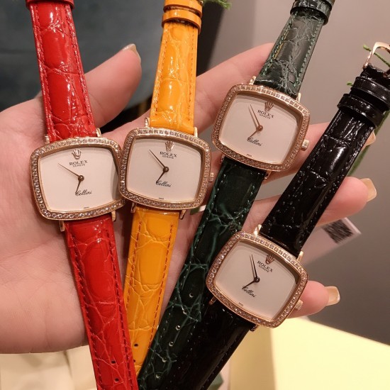 最新劳力士Rolex采用知名经典的设计将它重新呈现,品牌的三方联名创造了一个独特的系列,同时满足了手表和街头爱好者的高要求。尺寸3228mm 进口意大利小牛皮带,腕间流年,诠释你的美,就是如此简单! 最新劳力士Rolex采用知名经典的设计将它重新呈现,品牌的三方联名创造了一个独特的系列,同时满足了手表和街头爱好者的高要求。尺寸3228mm 进口意大利小牛皮带,腕间流年,诠释你的美,就是如此简单!