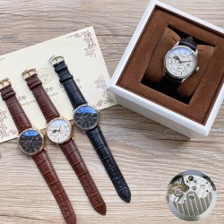 百达翡丽 Patek.Philippe精品男士腕表，四针分离搭载月相设计，技艺精湛，独具匠心，尊贵大气，绅士风范。采用全自动机械机芯，顶级316精钢表壳，进口小牛皮表带，矿物质超强镜面，尺寸42-13