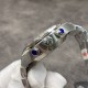 Vacheron Constantin 江诗丹顿 Overseas 纵横四海腕表 升级版V2 耗时10个月打造出来的精品 精钢表壳,直径 41mm,蓝宝石水晶表镜表背,7750改5200自动上链机械,摆频28800次/小时,精钢表扣,防水150米。最后一定要赞赏的是全新的「可更换表带系统」,新 Overseas 只需要拨动表带和表耳之间的一个小划杆就可以拆换表带,每一枚都可选钢带、皮带 ,真正做到1:1复刻 出货实拍 Vacheron Constantin 江诗丹顿 Overseas 纵横四海腕表 升级版V2 耗时10个月打造出来的精品 精钢表壳,直径 41mm,蓝宝石水晶表镜表背,7750改5200自动上链机械,摆频28800次/小时,精钢表扣,防水150米。最后一定要赞赏的是全新的「可更换表带系统」,新 Overseas 只需要拨动表带和表耳之间的一个小划杆就可以拆换表带,每一枚都可选钢带、皮带 ,真正做到1:1复刻 出货实拍
