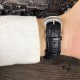 法兰克 穆勒Franck Muller 全新满天星系列⚓️搭载进口日本西铁城机械机芯⚙️意大利双面小牛皮原装针扣酒桶形拱桥状精钢表壳⚫️手工全镶嵌施华洛水晶钻 高贵霸气尺寸43*55mm高尚的艺术 精湛的工艺 一经发布 无不轰动 法兰克 穆勒Franck Muller 全新满天星系列⚓️搭载进口日本西铁城机械机芯⚙️意大利双面小牛皮原装针扣酒桶形拱桥状精钢表壳⚫️手工全镶嵌施华洛水晶钻 高贵霸气尺寸43*55mm高尚的艺术 精湛的工艺 一经发布 无不轰动