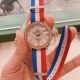 欧米茄 OMEGA 海马系列 AQUA TERRA 至臻天文台女士腕表环镶璀璨美钻,诠释情致迷人风范。表盘以白色珍珠母贝制成,平添柔和细腻质感,搭配镶钻小时刻度。全新尼龙表带与牛皮表带,不同组合,焕新风采。腕表与表带和谐相称,让您尝试不同的搭配方式,收获无限惊喜发掘专属于您的个性腕表造型! 欧米茄 OMEGA 海马系列 AQUA TERRA 至臻天文台女士腕表环镶璀璨美钻,诠释情致迷人风范。表盘以白色珍珠母贝制成,平添柔和细腻质感,搭配镶钻小时刻度。全新尼龙表带与牛皮表带,不同组合,焕新风采。腕表与表带和谐相称,让您尝试不同的搭配方式,收获无限惊喜发掘专属于您的个性腕表造型!