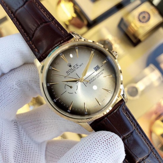 实物    拍摄品牌：劳力士-ROLEX  类型：[酷]男士腕表表壳：316精钢（做工优质）表带：进口  小牛皮(原装针扣)机芯：进口8217全自动机械机芯（走时稳定）玻璃：高级强化镀膜镜面尺寸：直径40mm，厚度12mm