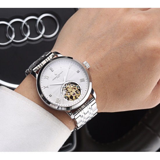 实物拍摄品牌：江诗丹顿 -Vacheron Constantin  类型：[酷]男士腕表表壳：316精钢（做工优质）表带：进口真牛皮/316精钢（两种可选）机芯：高级定制全自动机械机芯（走时稳定）玻璃：高级强化镀膜镜面尺寸：直径42mm，厚度13mm