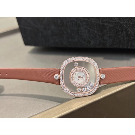 品牌：Chopard-萧邦最新款方形Happy Diamonds❤️瑞士原厂石英机芯 五颗快乐钻石在表盘自由流动  电镀18k金好货不等人哦～[机智]