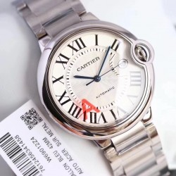 卡地亚 「 Cartier 」原装1：1复刻 、凸面弧形表壳，扭索雕纹表盘，剑形指针，在卡地亚制表世界中，Ballon Bleu 蓝气球腕表以风格细腻，格调高雅著称。