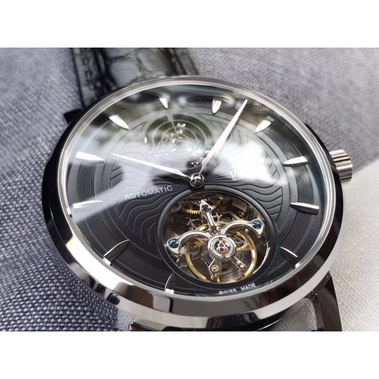 【品牌】伯爵 PIAGET 【类型】精致款男士腕表【表带】采用真牛皮表带【机芯】超顶级机械机芯【材料】矿物质超强镜面【尺寸】直径42mm 厚13mm! 【品牌】伯爵 PIAGET 【类型】精致款男士腕表【表带】采用真牛皮表带【机芯】超顶级机械机芯【材料】矿物质超强镜面【尺寸】直径42mm 厚13mm!