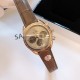 时光淙淙,细品每一刻芳香醇厚。欧米茄超霸系列38mm“卡布奇诺”有着双色的表盘配色,3个椭圆形小表盘的设计也令人眼前一亮。316精钢表壳福独特和欧米茄独特的Sedna️18K金搭配,整个表壳外圈镶钻,显得璀璨耀眼,匠具独心的双重表圈设计将钻石的闪亮光泽与超霸原型表款的运动精神完美融合,简直太显精致时髦感了!「MX实拍」如此传奇的它颜值真的超能打,此款配色真的很治愈,不仅颜色百搭,完全不挑肤色! 时光淙淙,细品每一刻芳香醇厚。欧米茄超霸系列38mm“卡布奇诺”有着双色的表盘配色,3个椭圆形小表盘的设计也令人眼前一亮。316精钢表壳福独特和欧米茄独特的Sedna️18K金搭配,整个表壳外圈镶钻,显得璀璨耀眼,匠具独心的双重表圈设计将钻石的闪亮光泽与超霸原型表款的运动精神完美融合,简直太显精致时髦感了!「MX实拍」如此传奇的它颜值真的超能打,此款配色真的很治愈,不仅颜色百搭,完全不挑肤色!