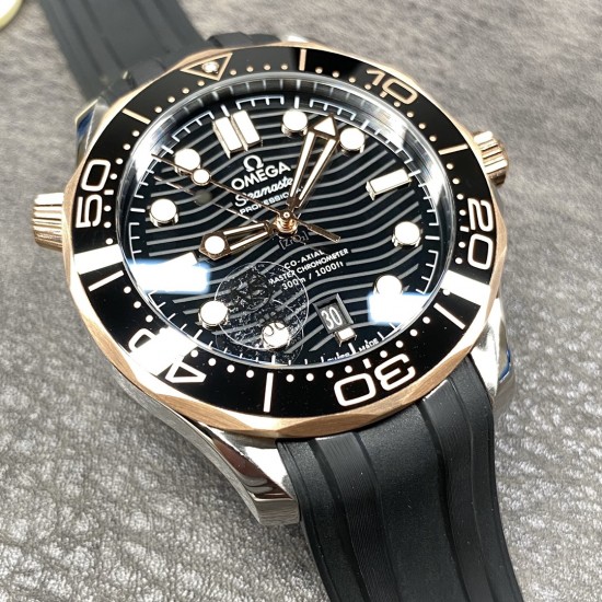 【VS出品】欧米茄 海马300M 316精钢材质打造！玫瑰金，胶带款！8800机 42MM！出货实拍