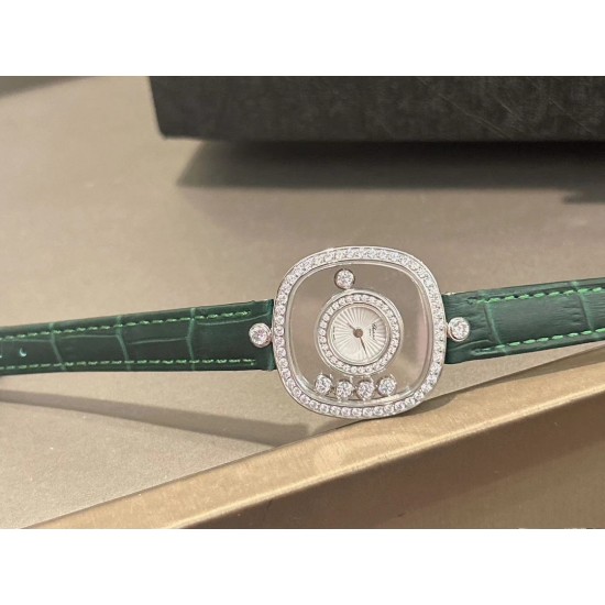 品牌：Chopard-萧邦最新款方形Happy Diamonds❤️瑞士原厂石英机芯 五颗快乐钻石在表盘自由流动  电镀18k金好货不等人哦～[机智]