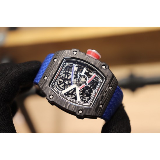 理查德米勒 Richard Mille RM67-02跳高之王冠军款 1:1精准开模 采用100%的(NTPT碳纤维/陶瓷材料)制造 形成表壳上的特殊纹理 搭载原装西铁城全自动机械机芯 摆幅28800 无论壳身大小零散小件也是精心设计 技术成熟并独具动感的线条设计优点 搭配特色尼龙表带 尺寸48X42mm!!! 理查德米勒 Richard Mille RM67-02跳高之王冠军款 1:1精准开模 采用100%的(NTPT碳纤维/陶瓷材料)制造 形成表壳上的特殊纹理 搭载原装西铁城全自动机械机芯 摆幅28800 无论壳身大小零散小件也是精心设计 技术成熟并独具动感的线条设计优点 搭配特色尼龙表带 尺寸48X42mm!!!