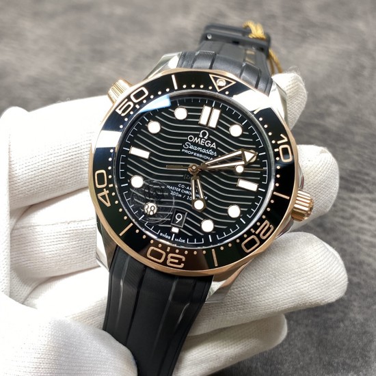 【VS出品】欧米茄 海马300M 316精钢材质打造！玫瑰金，胶带款！8800机 42MM！出货实拍