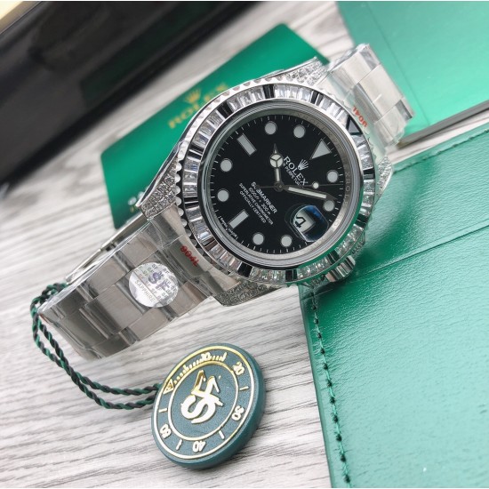 ROLEX Submarine 水鬼钻石系列 3135机芯 ROLEX劳力士SUB水鬼系列不断提高复刻效果,精钢不断改进的钻研精神,特别是五大神器的业界认可,目前销量一直成上升趋势!尺寸:40mm表镜:抗刮损蓝水晶玻璃,防反光凸透式放大日历窗!表壳:上链表冠,旋入式三扣锁三重防水系统!机芯:Cal.3135自动机械机芯!表带:蚝式三节表链!表扣:折叠扣,超强夜光,防水大于100米!SF出品 附带全套原版配置包括(保修卡 正品说明书) ROLEX Submarine 水鬼钻石系列 3135机芯 ROLEX劳力士SUB水鬼系列不断提高复刻效果,精钢不断改进的钻研精神,特别是五大神器的业界认可,目前销量一直成上升趋势!尺寸:40mm表镜:抗刮损蓝水晶玻璃,防反光凸透式放大日历窗!表壳:上链表冠,旋入式三扣锁三重防水系统!机芯:Cal.3135自动机械机芯!表带:蚝式三节表链!表扣:折叠扣,超强夜光,防水大于100米!SF出品 附带全套原版配置包括(保修卡 正品说明书)