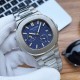 实物拍摄品牌：百达翡丽-PATEK PHILPPE 运动系列鹦鹉类型：[酷]男士腕表表壳：316精钢（做工优质）表带：顶级316精钢机芯：高级定制全自动机械机芯(走时稳定)材料：高级强化镀膜镜面尺寸：直径41mm 厚度12.5mm