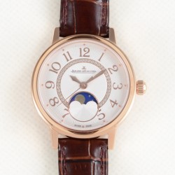 JL Factory最新力作 原版复刻 Jaeger-LeCoultre☘️积家Rendez-VousMoon月相腕表女神必备腕表，精钢/玫瑰金表壳，直径34mm，功能：日历．昼夜星晨，时分秒显示功能，功能与专柜一致，镶钻表圈，蓝宝石水晶表镜表背，银色玑镂表盘，精钢/玫瑰金指针，搭载925A/1自动上链机芯，动力存储40小时，防水50米。JL匠心之作 值得你品鉴！