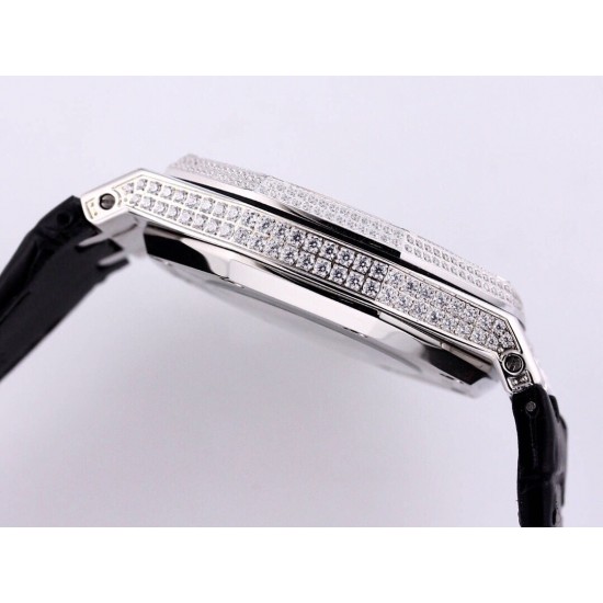 SF 爱彼 Audemars Piguet 皇家橡树系列 ️钻石壳 皮带款 搭载316L不锈精钢表壳 实心厚重钢带精选进口奥地利水钻 光彩闪耀 采用进口亚洲3120机芯 精准计时 耗时13个月 钻石精致手表 尺寸41.5x12mm 重量110g SF Factory 三杰精致推荐男士机械腕表 SJ为你精心打造超真实实物图拍摄 SF 爱彼 Audemars Piguet 皇家橡树系列 ️钻石壳 皮带款 搭载316L不锈精钢表壳 实心厚重钢带精选进口奥地利水钻 光彩闪耀 采用进口亚洲3120机芯 精准计时 耗时13个月 钻石精致手表 尺寸41.5x12mm 重量110g SF Factory 三杰精致推荐男士机械腕表 SJ为你精心打造超真实实物图拍摄