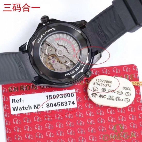 OMEGA 欧米茄 黑色海马 !【机芯】搭载日本原装西铁城8215自动机械机芯,原装透底设计!【玻璃】双卜蓝宝防震防刮花玻璃!【皮带】表扣为316L精钢打磨,意大利进口牛皮配合进口硅胶! OMEGA 欧米茄 黑色海马 !【机芯】搭载日本原装西铁城8215自动机械机芯,原装透底设计!【玻璃】双卜蓝宝防震防刮花玻璃!【皮带】表扣为316L精钢打磨,意大利进口牛皮配合进口硅胶!