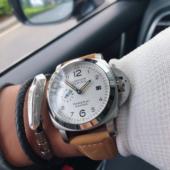 品牌:沛纳海- Panerai 型号:PAM 01499 类型:男士顶级机械腕表机芯:全自动机械机芯材质:316L精钢表壳(大尺寸够霸气)材料:进口矿物质镜面 进口小牛皮表带 霸气十足 魅力四射尺寸:直径48mm 厚15mm 新款上市,超强夜光,欢迎转载!三杰精致推荐男士机械休闲商务腕表 SJ为你精心打造超真实实物图拍摄 让你超真实实物图体验 品牌:沛纳海- Panerai 型号:PAM 01499 类型:男士顶级机械腕表机芯:全自动机械机芯材质:316L精钢表壳(大尺寸够霸气)材料:进口矿物质镜面 进口小牛皮表带 霸气十足 魅力四射尺寸:直径48mm 厚15mm 新款上市,超强夜光,欢迎转载!三杰精致推荐男士机械休闲商务腕表 SJ为你精心打造超真实实物图拍摄 让你超真实实物图体验